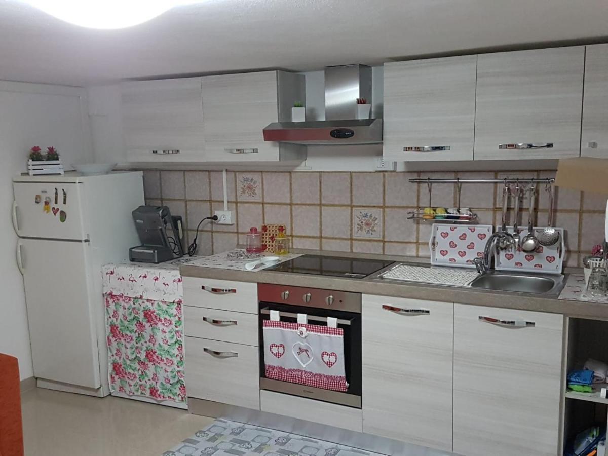 Sole...Mare...E...Spiaggie Bianche! Apartment Vada Ngoại thất bức ảnh